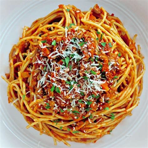 Signature Spaghetti Bolognaise With Parmesan Crisp Shard (Most Popular)