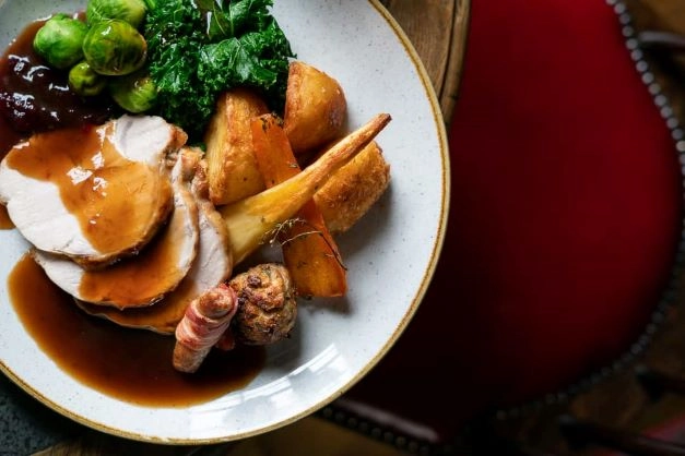 Hand-Carved Turkey Crown Breast 