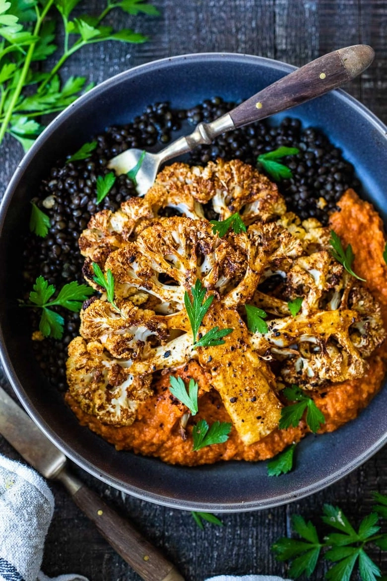 Roasted Cauliflower Bites Served With Romesco Sauce (V)