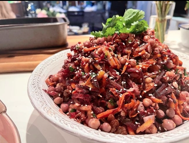 Moroccan Carrot And Coriander Salad With Toasted Almonds & Sultanas (V)