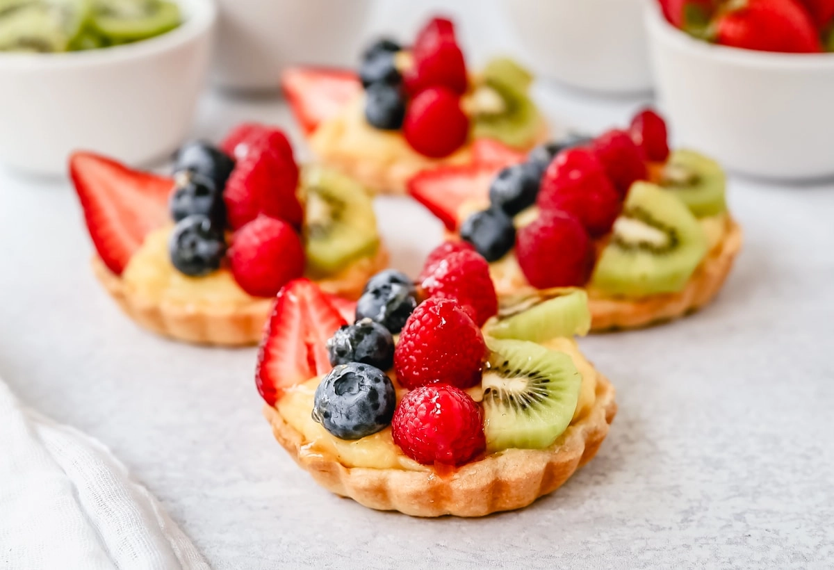 Fruit Tart With Creme Patissiere (V)
