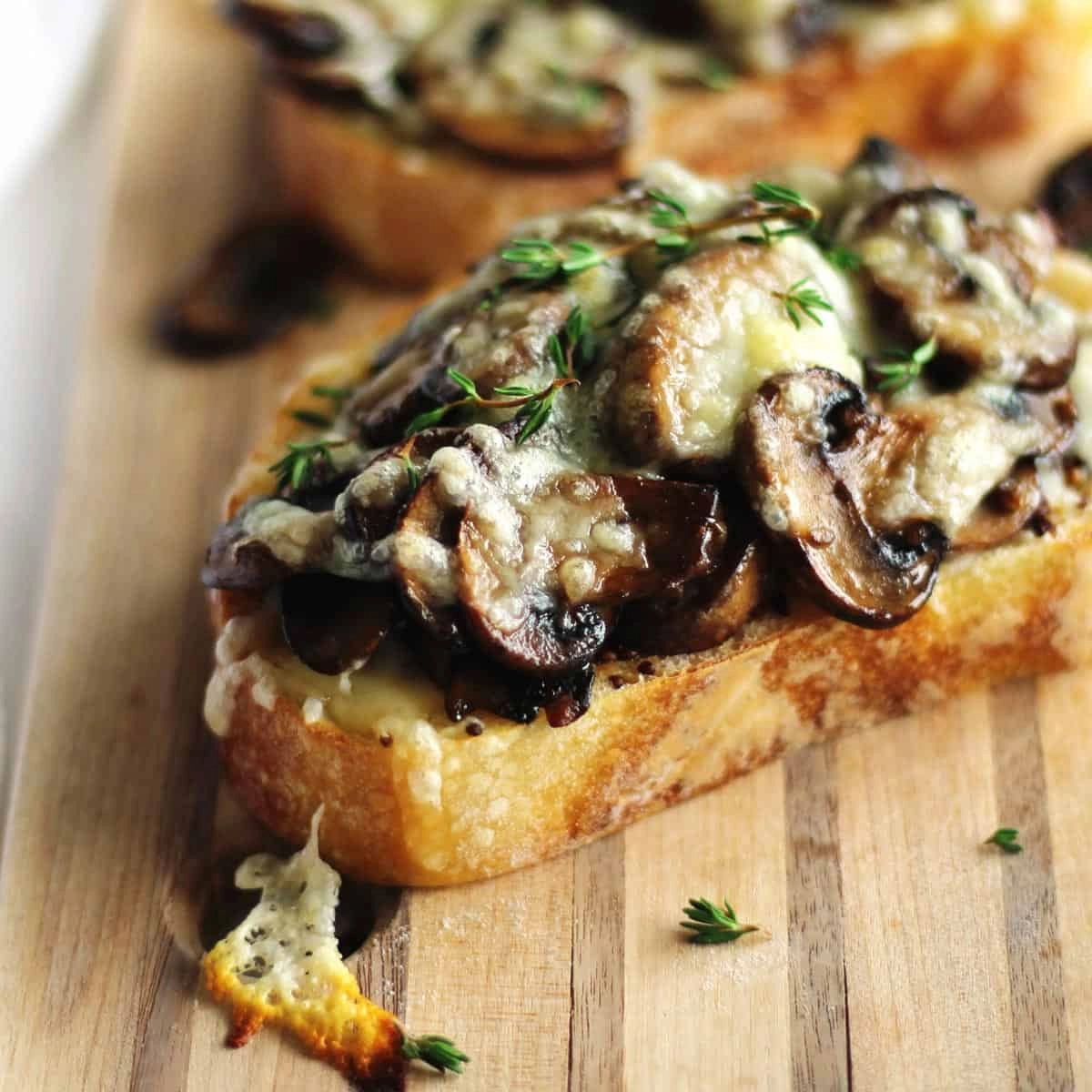 Cheesy Garlic Mushrooms On Toasted Ciabatta