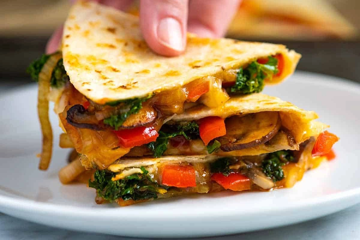 Quesadillas Con Vegetales Rostizados (V)