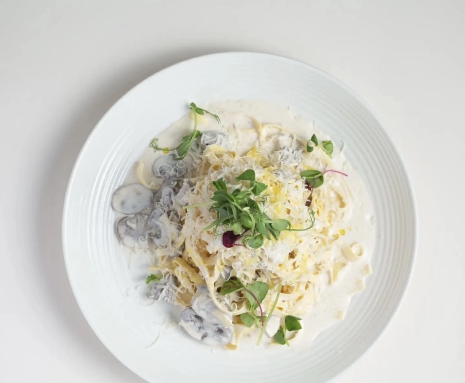Truffle & Mushroom Tagliatelle & Focaccia Bread (V/Ve) (Most Popular)