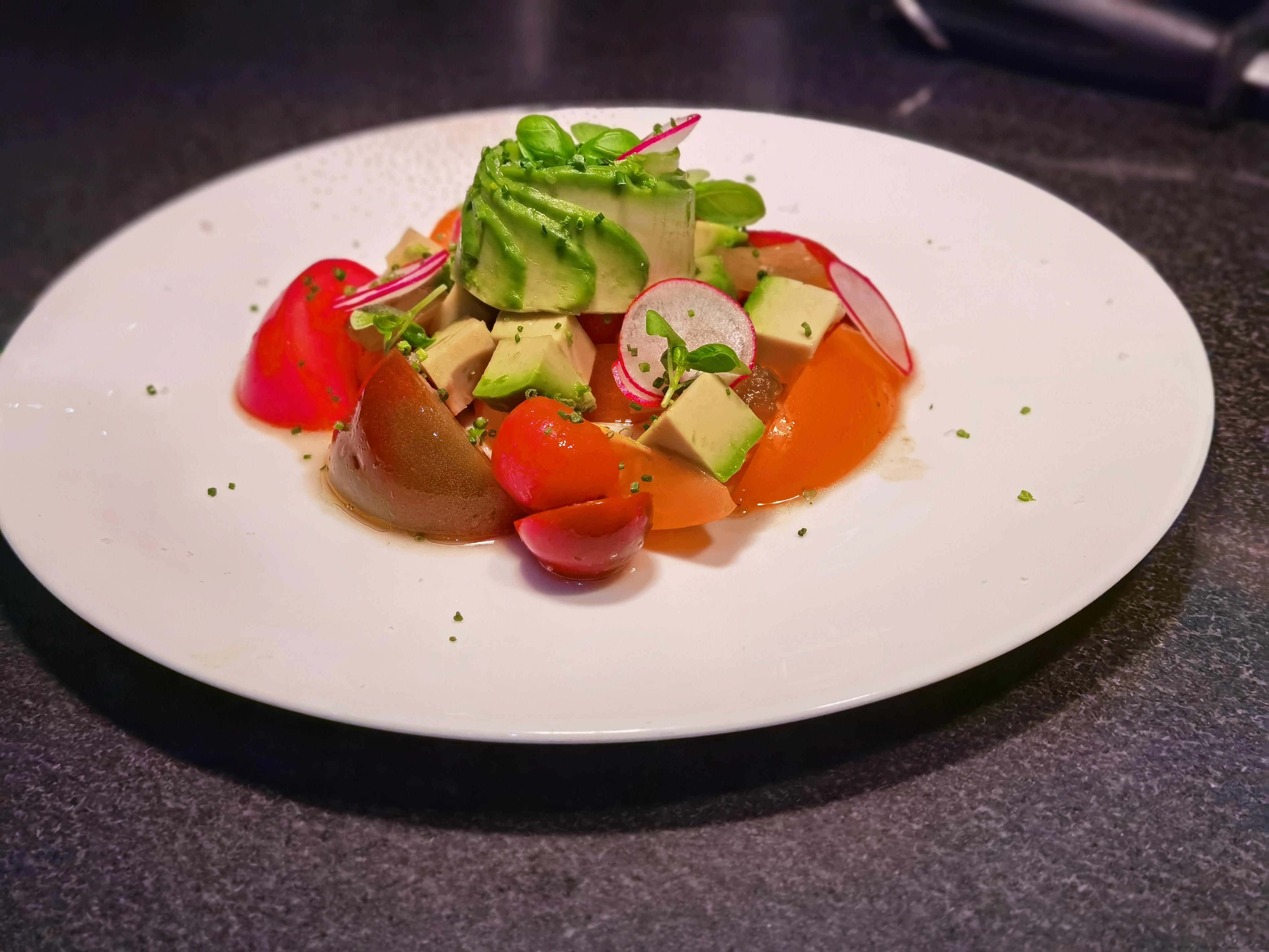 Tomato Avacodo Salad