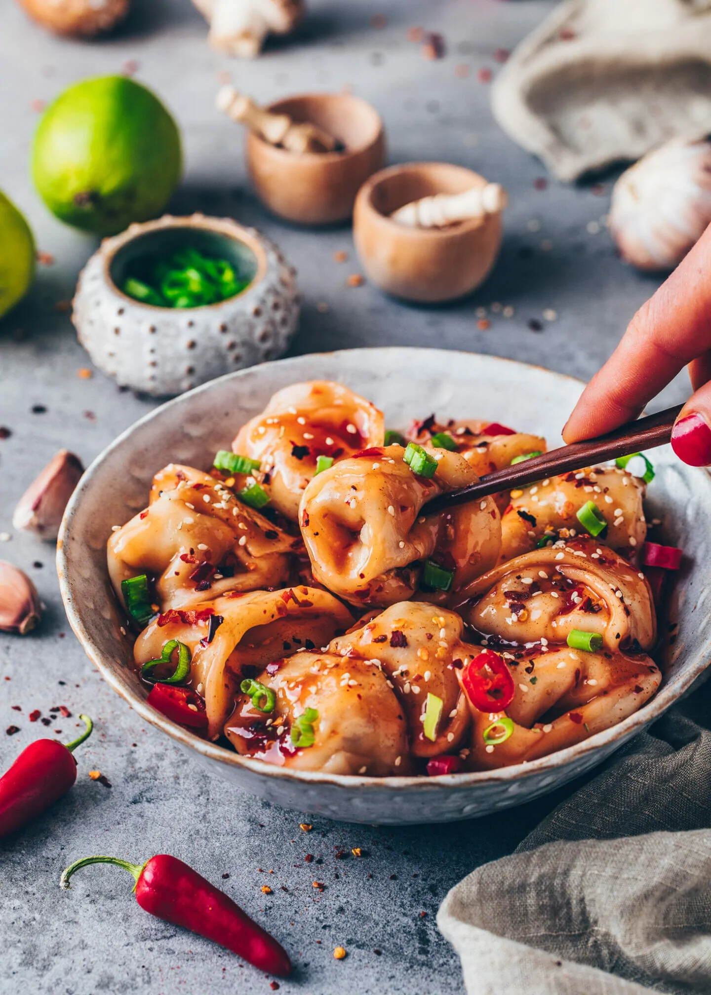 Vegetable Wontons In Chilli Oil (Ve)