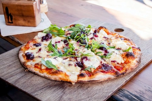 Chicken & Sticky Onion & Cranberry Relish Pizza