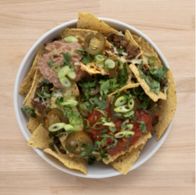 Loaded Nachos With Guacamole And Spicy Salsa (V/Ve)