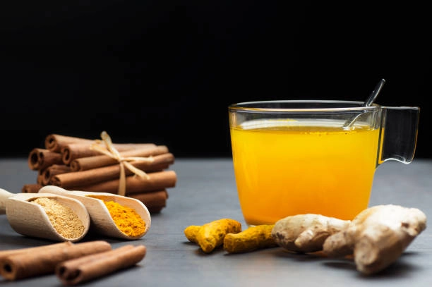 Herbal Apple And Cinnamon And Ginger Tea