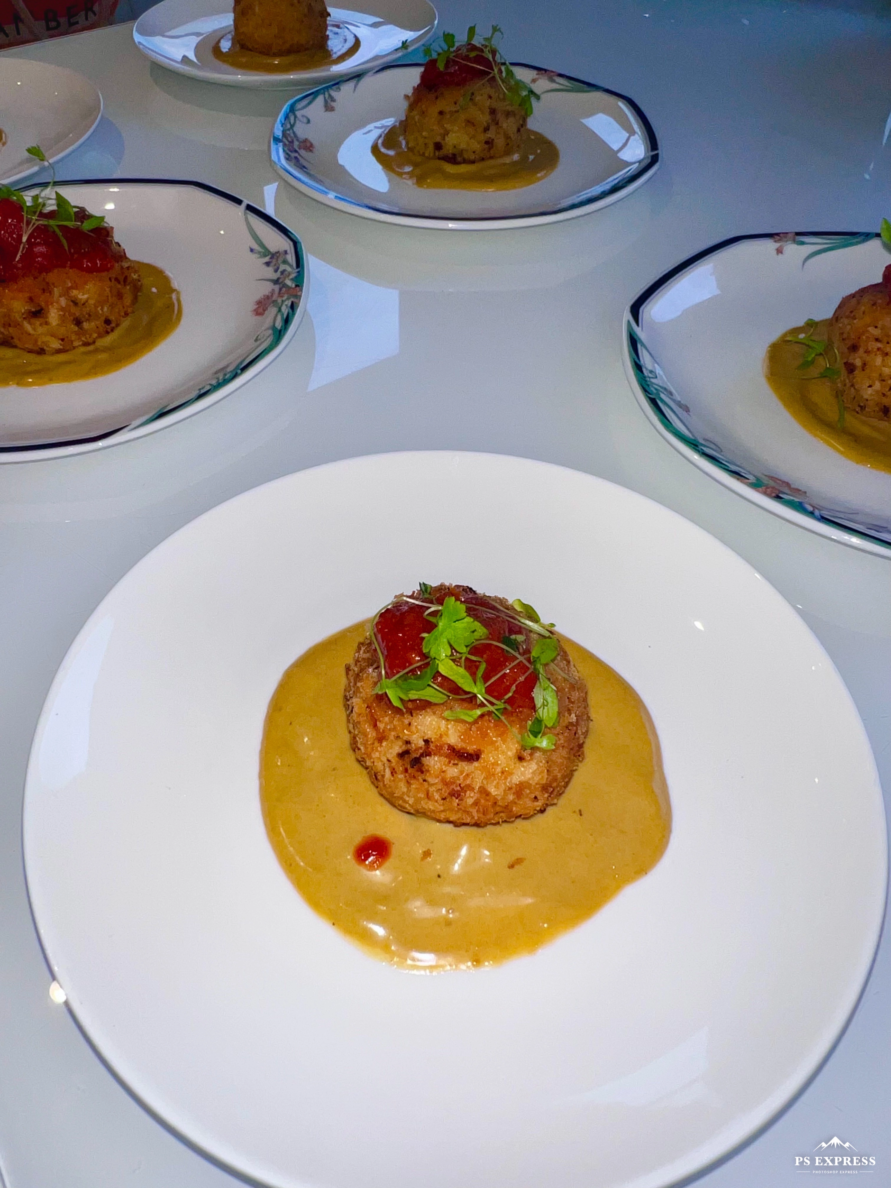 Bomba A La Barceloneta With Wild Garlic Aioli And Spicy Tomato Sauce