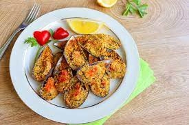 Mussles Au Gratin  (Mussels Cooked In The Oven With Breadcrumbs, Parsley And Extra Virgin Olive Oil)