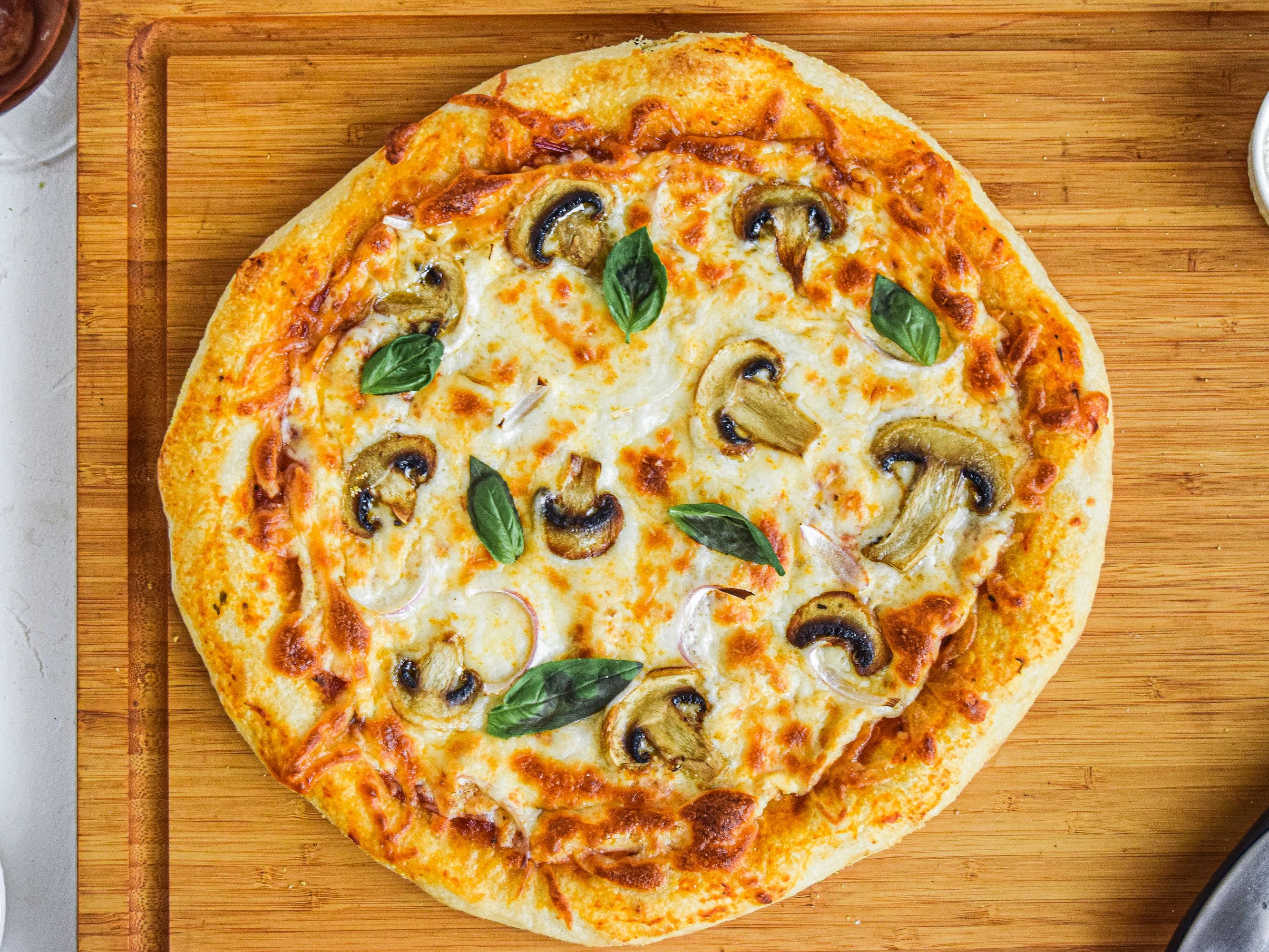 Home Made Pizza (V)