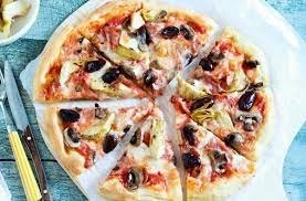 Quattro Formaggio (Four Cheese Pizza)