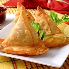Succulent Vegetable Samosa (Ve)