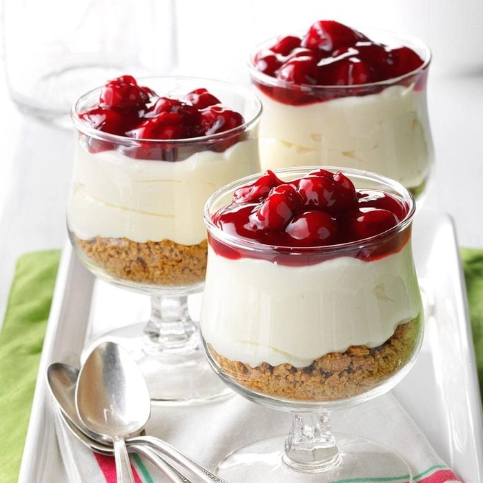 Cherry Glazed Pots, Whipped Cream, Oat Crumble