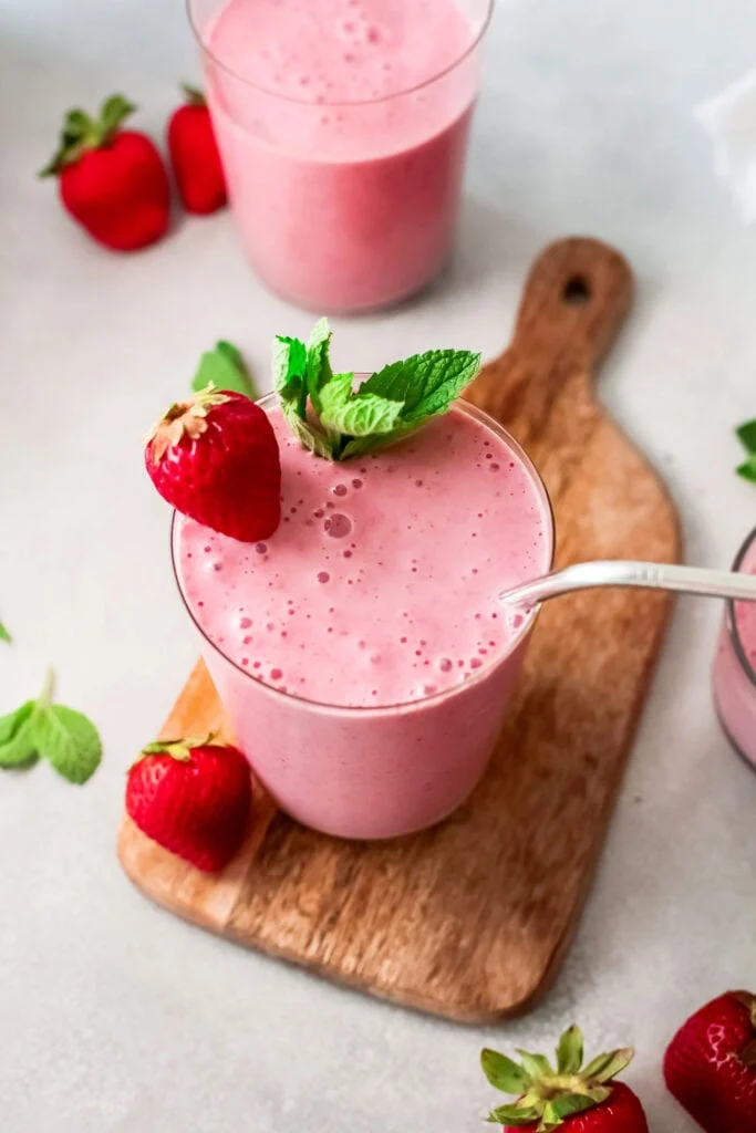 Banana And Strawberry Smoothie