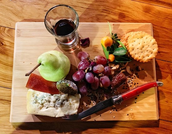 (The Filler) Cheese Platter For One