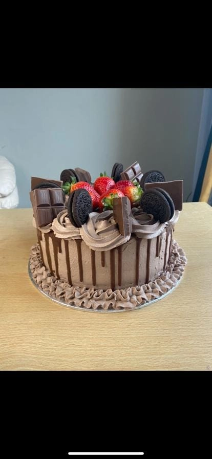 Chocolate Oreo Cake (V/Ve) £65