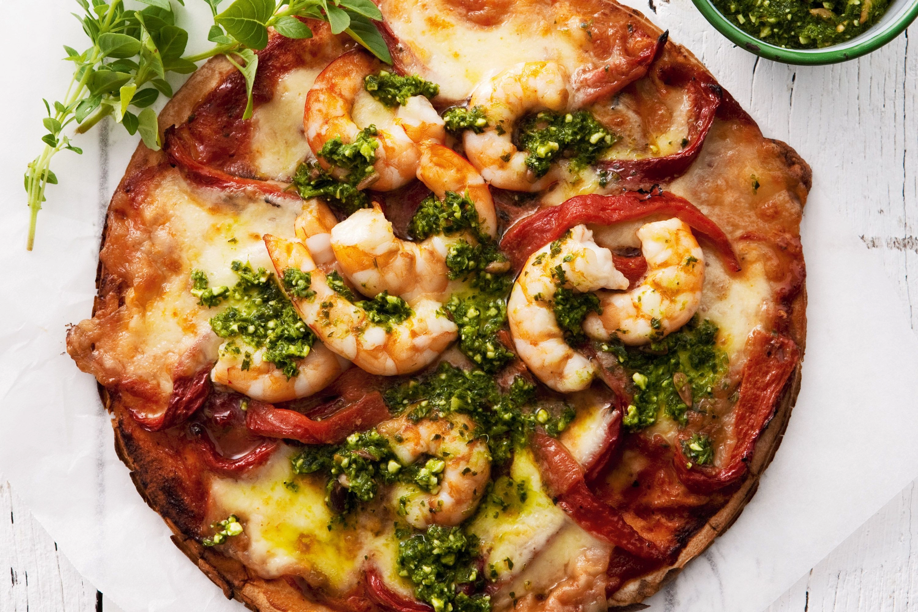 Prawn Roasted Capsicum & Pesto Pizza
