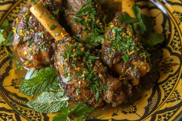Iranian Spiced Lamb Shank With Dried Fruits & Pistachios