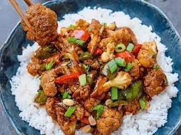 Kung Pao Cauliflower Served With Steamed Rice (V)