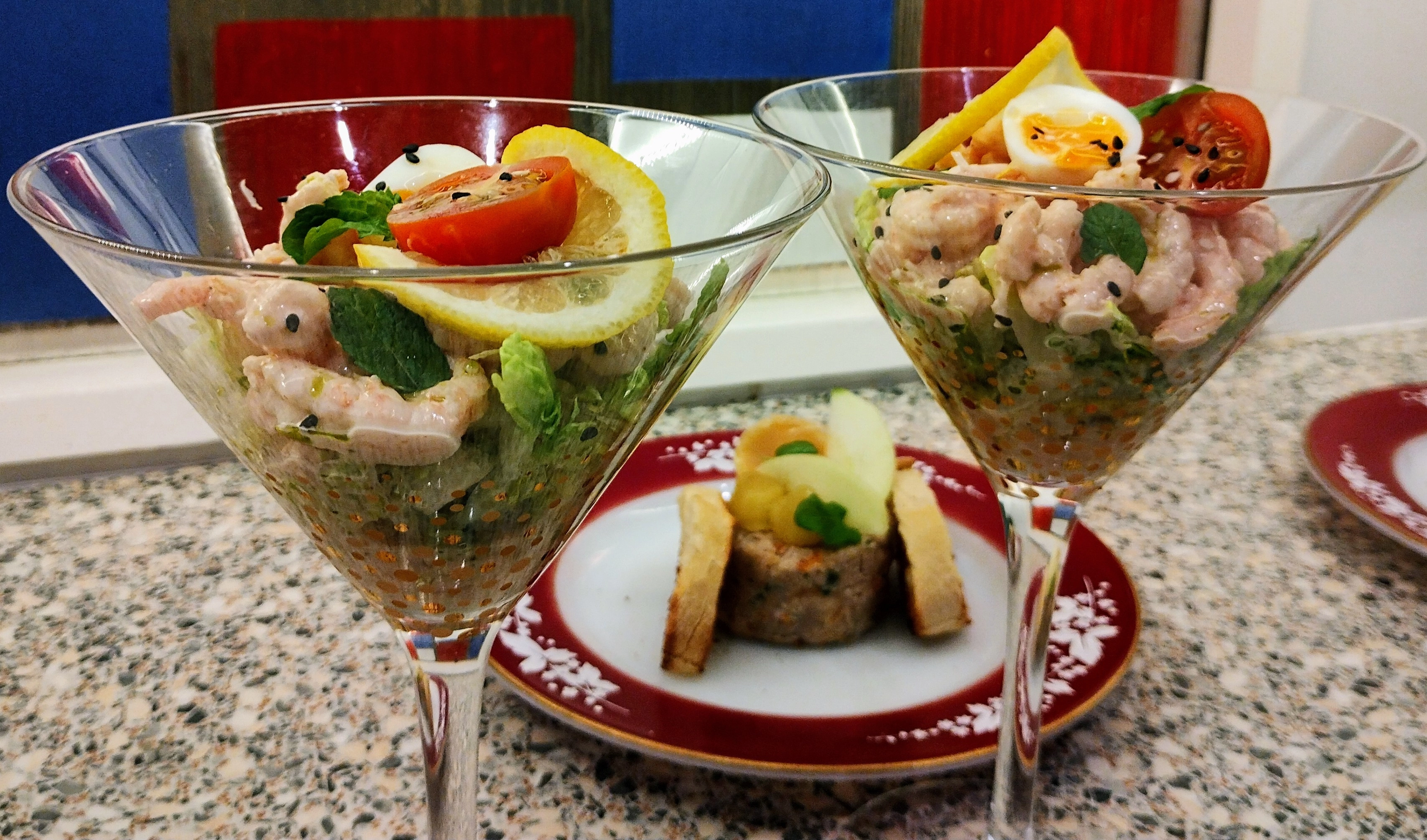 Marie Rose Prawn Cocktail, Julienne Of Iceberg Lettuce, Quacamole