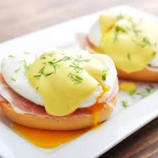 Eggs Benedit