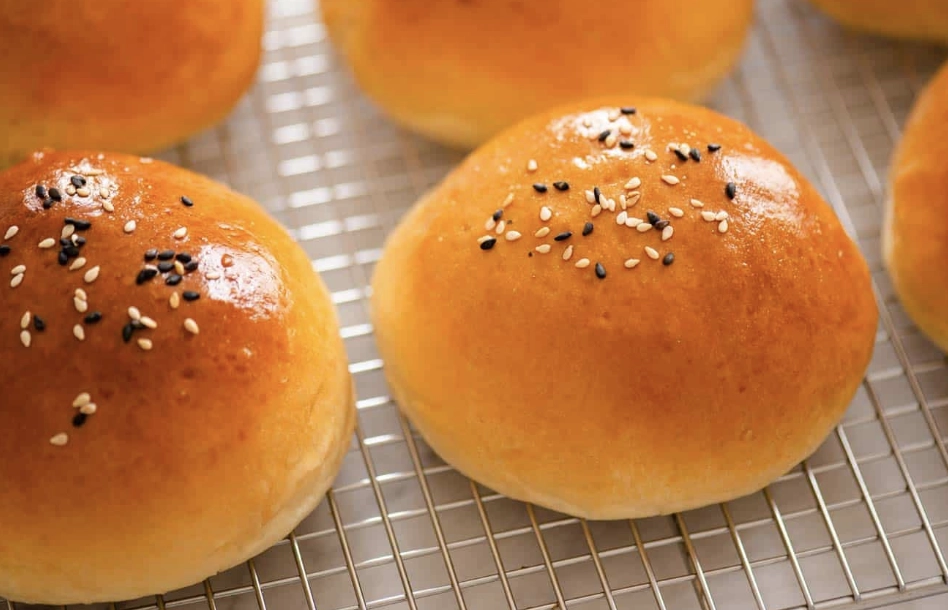 Baked 'Vegan Char-Siu' Buns