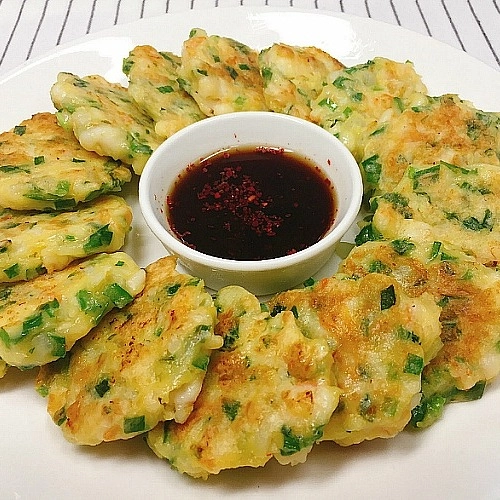 Grounded Mungbean Pancake With Kimchi