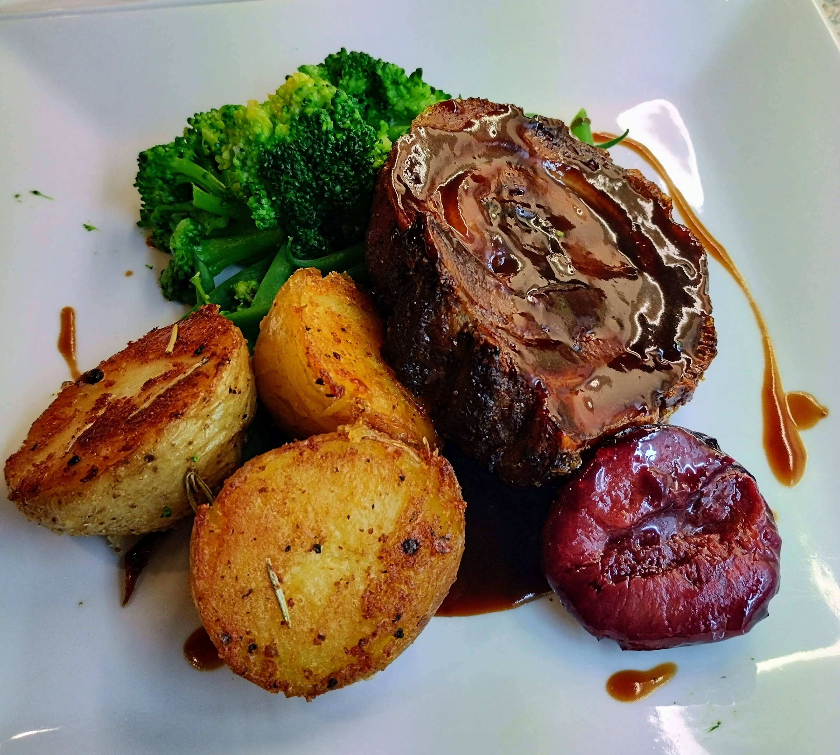 Fennel Porchetta,(Rolled Pork Belly With Tuscan Fennel Pollen)(Gf)