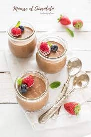 Chocolate Mousse And Fresh Blueberries (V)