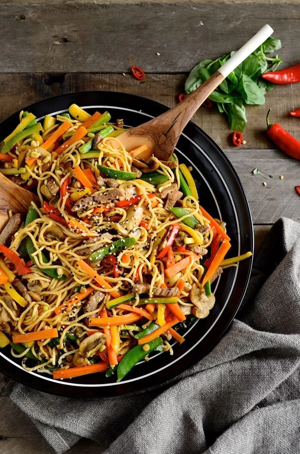 Mongolian Stir-Fry Beef Veggies And Egg Noodles