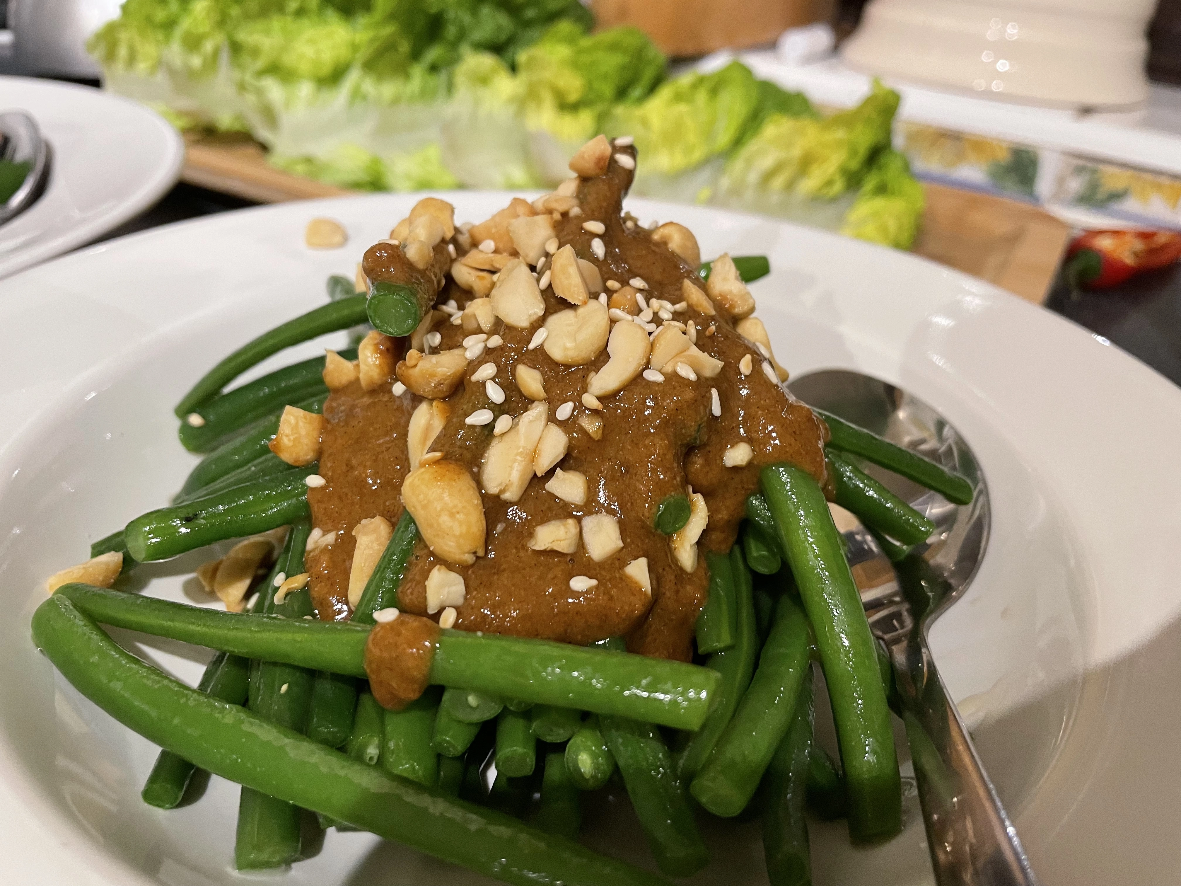 Crunchy Green Beans With Sesame Sauce And Peanut (V)