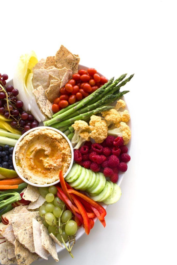 Pink & Green Hummus With Crudités (Ve)