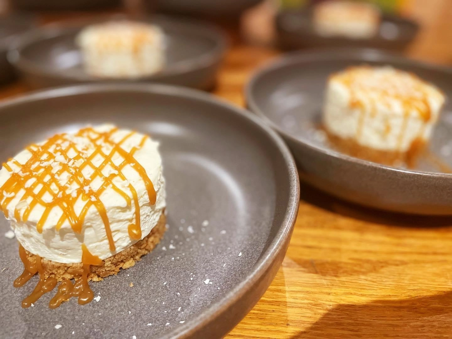 Ginger And White Chocolate Cheesecake With Salted Caramel Sauce
