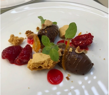 Crémeux Au Chocolat, Honeycomb, Raspberry And Confites Kumquats