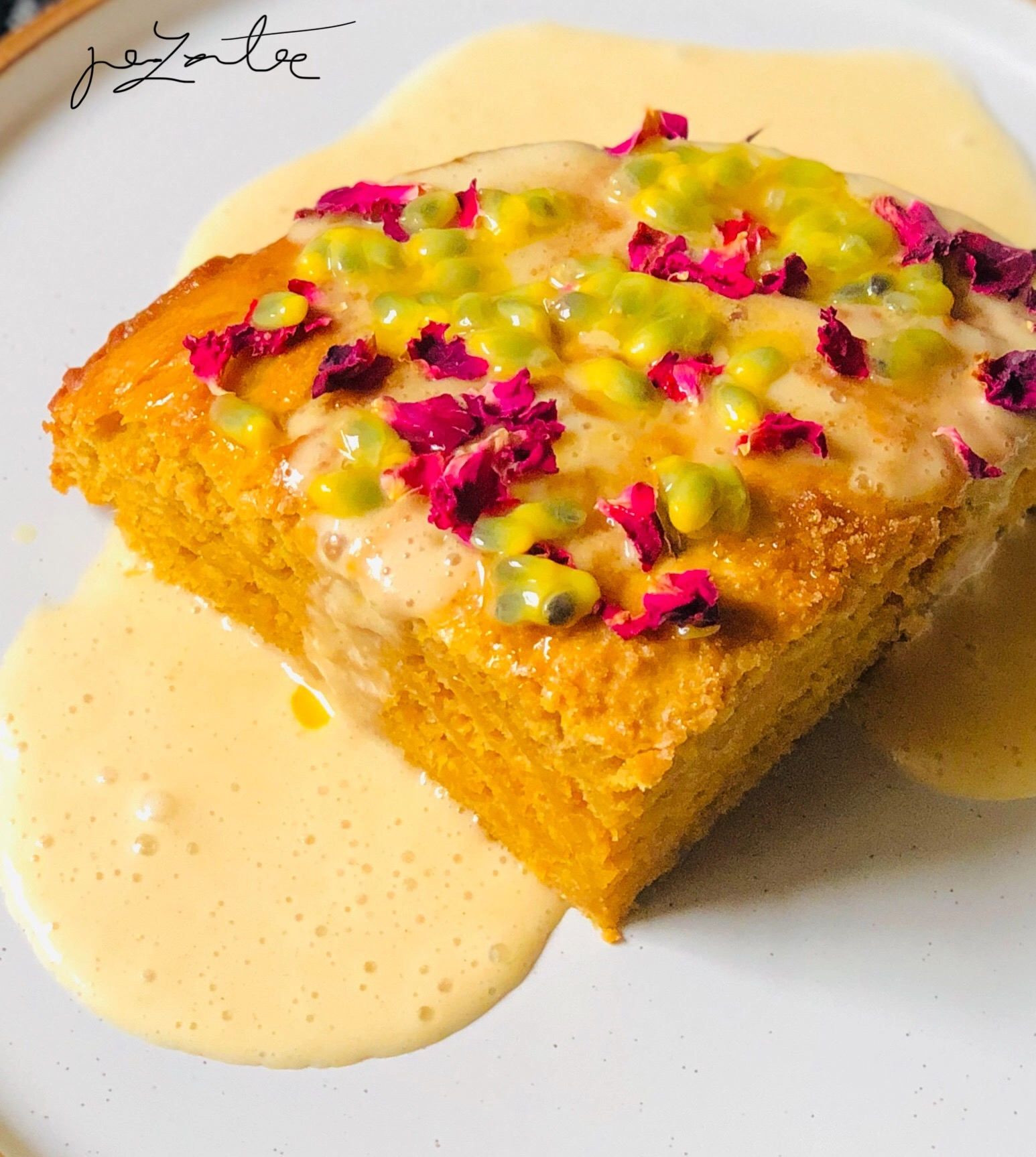 Mango Cake With Apple Crumble Custard