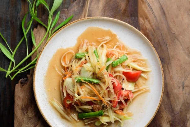 Beef / Vegetable / Chicken / Seafood Som Tam Thai, Choose Variant