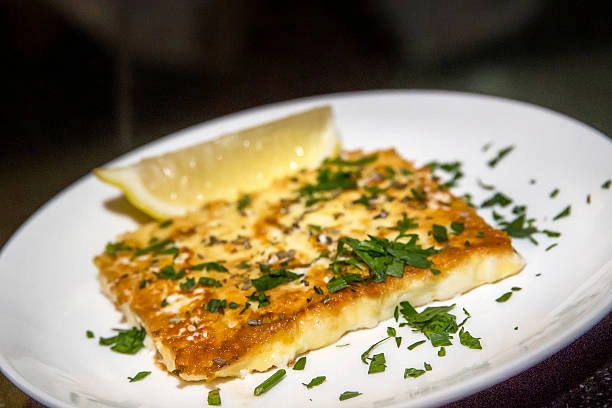 Kefalotiri Saganaki - Fried Cheese (V)