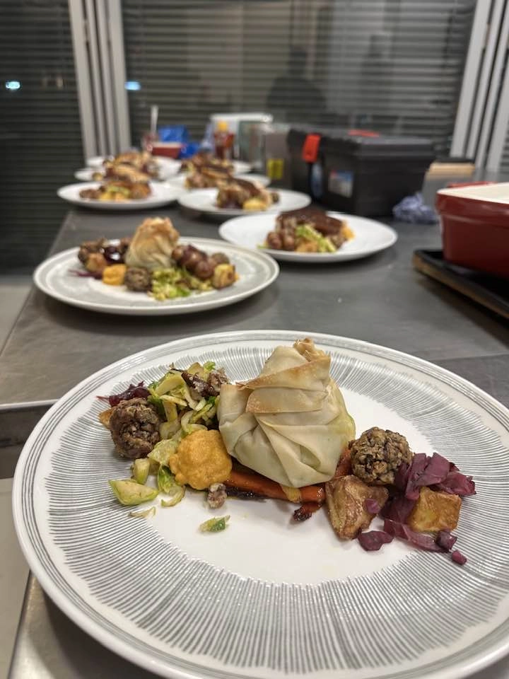 Goats Cheese, Chestnut & Dried Cranberry Parcels (V/Ve)