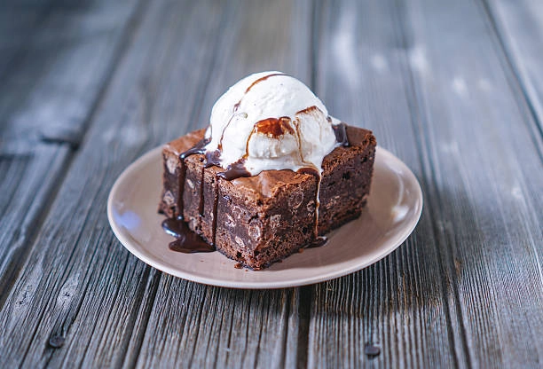 Brownies With Ice Cream