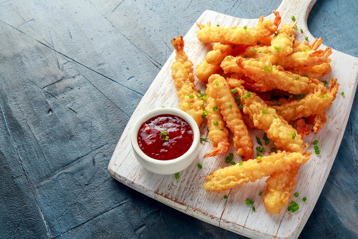 Tempura Prawns With Sweet Chilli Dip