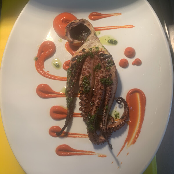 charlie b's 10th gallery image