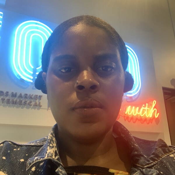 Alexis L's cover image
