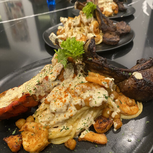 Abbigail C's 21st gallery image