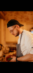 Chef Kamil U
