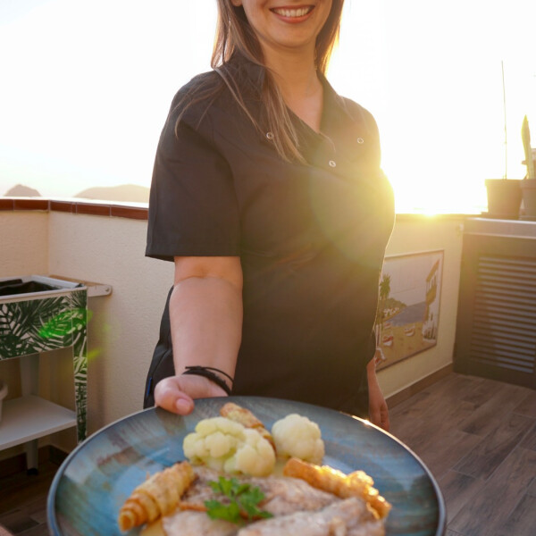 Janine H's 5th gallery image