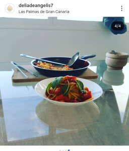 DELIA D's 4th gallery image