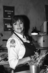 Chef Lara r
