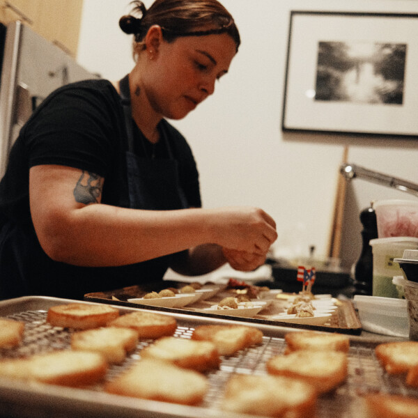 Sidney Simone B's 24th gallery image
